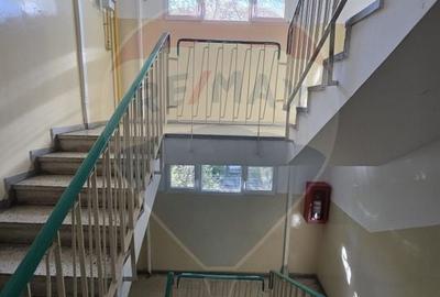 DE VANZARE Apartament cu 3 camere in zona Titan - 10