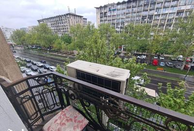 Garsonieră decomandată, mobilată în Romană