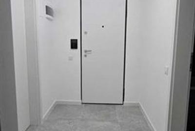 Apartament cu 2 camere decomandat în Tractorul - 4