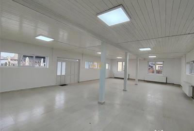 Spațiu comercial, de 201 mp, în Central - 3