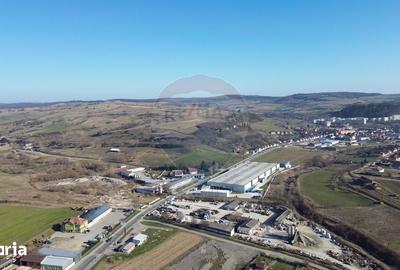 Teren de 21547 mp, în Central - 3