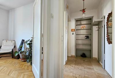 Apartament 3 camere Hala Traian zona linistita - 3