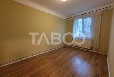 Apartament 2 camere decomandat etaj 1 zona Negoiu bloc de caramida - 3