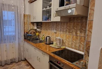 Apartament cu 4 camere semidecomandat, mobilat în Central - 2