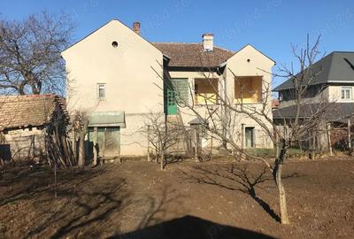 Casă cu 5 camere în Cuvin - 5