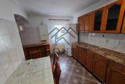 Apartament cu 3 camere decomandat în Răcădău - 6