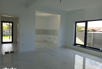 Casă cu 2 camere cu Teren 89 Mp în Fratelia - 4