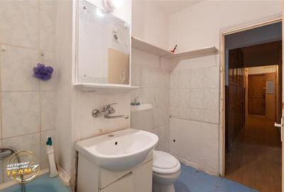 Apartament cu 3 camere decomandat în Lenin - 15