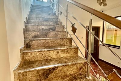 Casă individuală cu 7 camere cu Canalizare în Vitan Mall - 30