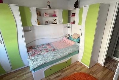 Apartament cu 4 camere decomandat în Central - 3