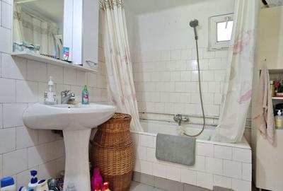 Casă individuală cu 4 camere cu Canalizare în Central - 16