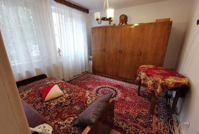 Apartament cu 3 camere semidecomandat în Central - 3