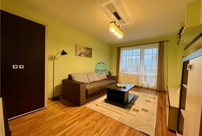 Apartament cu 4 camere decomandat, mobilat în 7 Noiembrie - 2