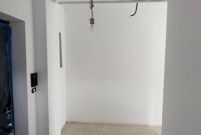 Apartament cu 3 camere decomandat în Mircea cel Bătrân - 2