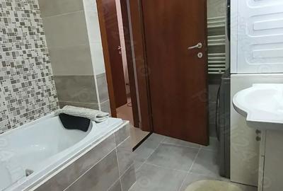 Apartament cu 3 camere decomandat în Central - 6