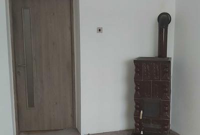 Casă cu 3 camere în Central - 1