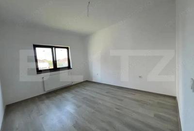 Casă cu 3 camere cu Teren 360 Mp în Micești - 12