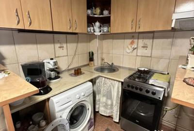 Casă cu 7 camere cu Teren 300 Mp în Titulescu - 13