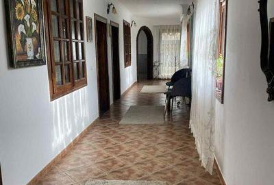 Casă cu 4 camere cu Teren 1400 Mp în Costache Negri - 3