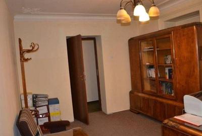 ARMENEASCA - UNIVERSITATE  - 6 camere stradal, locatie deosebita - 12