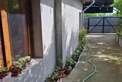 Casă cu 2 camere cu Teren 600 Mp în Golești (Ștefănești) - 4