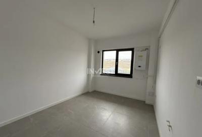 Apartament cu 3 camere decomandat în Vișani - 4