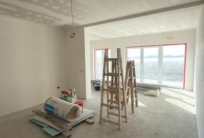 Apartament cu 4 camere decomandat în Torontalului - 11