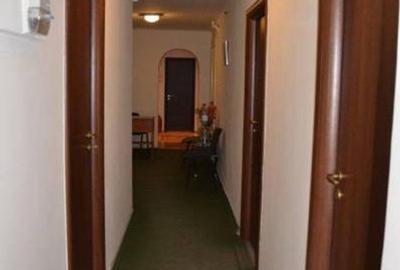 ARMENEASCA - UNIVERSITATE  - 6 camere stradal, locatie deosebita - 2