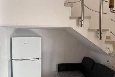Duplex cu 5 camere cu Canalizare în Central - 17