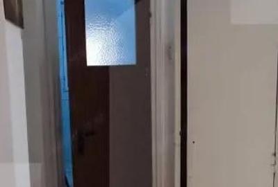 Apartament cu 3 camere decomandat în Giurgiului - 9