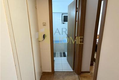 Apartament cu 3 camere, mobilat în Republicii - 11