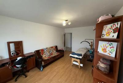 Apartament cu 3 camere decomandat, mobilat în Republicii - 9