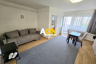 Garsonieră decomandată, mobilată în Cetate