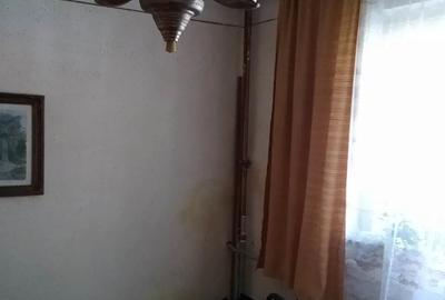 Apartament cu 3 camere decomandat în Mărăcineanu - 1