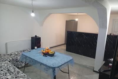 Casă cu 3 camere cu Teren 25 Mp în Central - 5