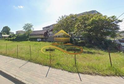 Teren intravilan in Bacau cu dublu front stradal dezvoltare imobiliară - 3