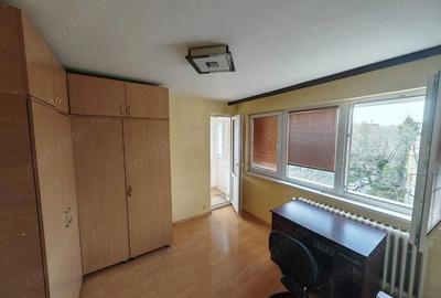 Apartament cu 2 camere semidecomandat, mobilat în Titan - 9