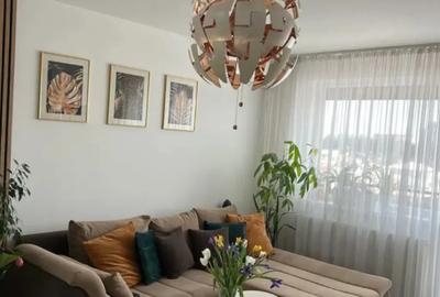 Apartament cu 2 camere decomandat în Tractorul - 1