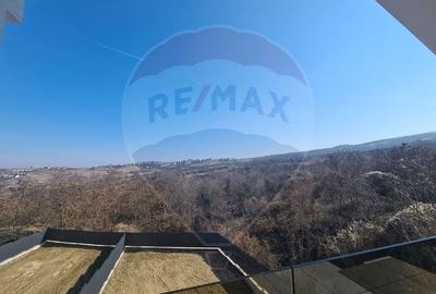 Vând Casă, in Borhanci - 3