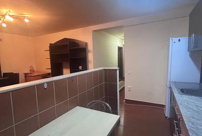 Apartament de 3 camere, zona Jysk, Floresti - 3