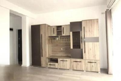 Apartament cu 2 camere decomandat în Central - 1