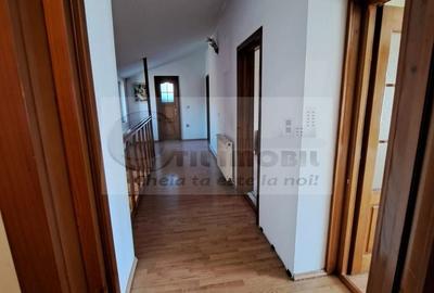 Casă individuală cu 5 camere cu Canalizare în Bucium - 13