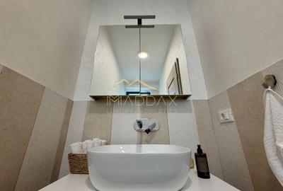 Duplex cu 6 camere cu Canalizare în Central - 30