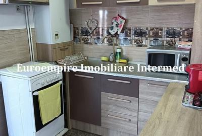 Apartament 2 camere , zona KM 5-VETERANI - 5