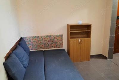 Garsonieră decomandată în Central