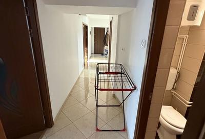 Apartament cu 5 camere decomandat în Decebal - 18