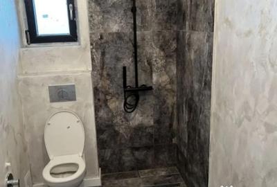 Casă cu 4 camere cu Teren 300 Mp în Malu Mare - 2