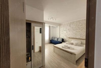 Casă cu 14 camere cu Teren 300 Mp în Eforie - 3