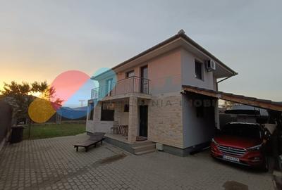 Casă individuală cu 4 camere cu Canalizare în Jucu de Sus - 10