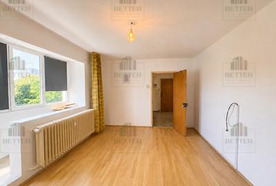 Apartament cu 3 camere decomandat în Apărătorii Patriei